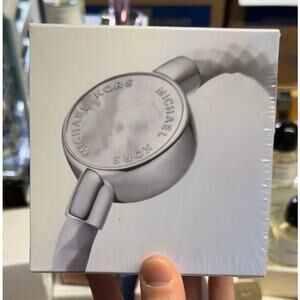 Michael Kors Access Crosby Activity Tracker